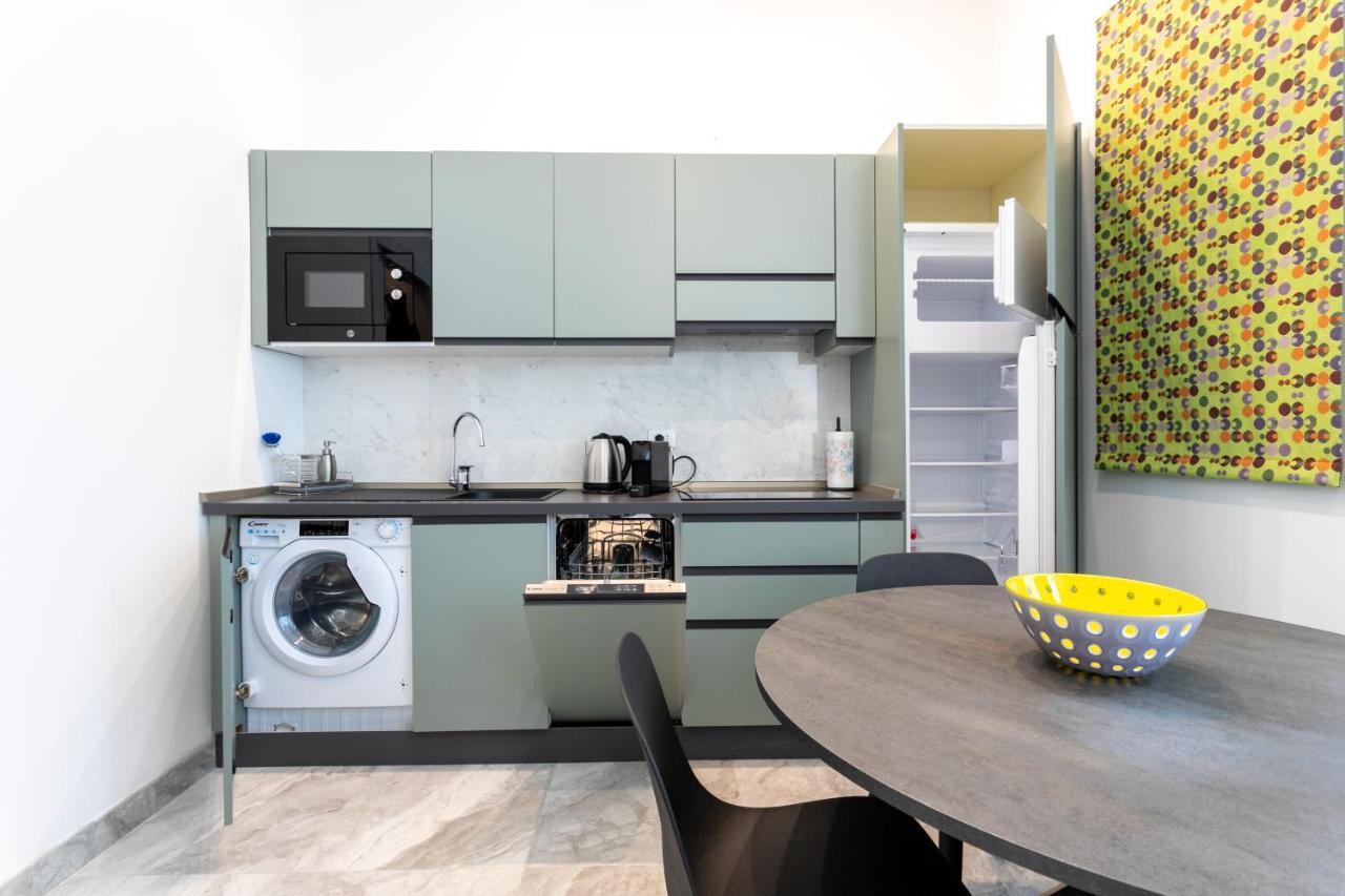 Luna Homes - Bilocale In Mac Mahon Milan Extérieur photo